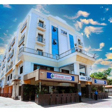 Hotel Sr Tiruchendur Tiruchchendūr Zewnętrze zdjęcie