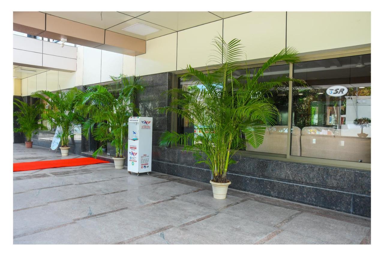 Hotel Sr Tiruchendur Tiruchchendūr Zewnętrze zdjęcie