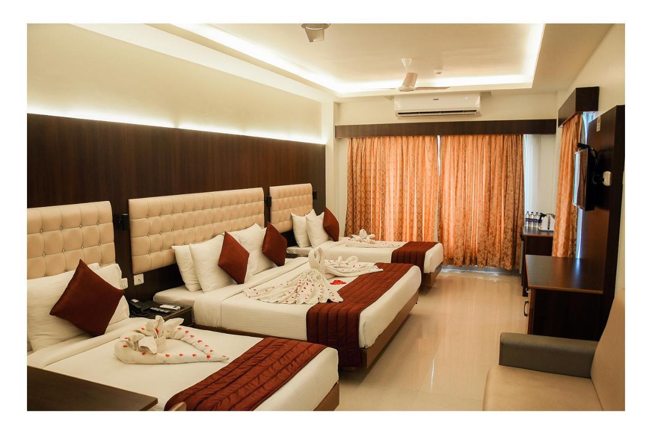 Hotel Sr Tiruchendur Tiruchchendūr Zewnętrze zdjęcie
