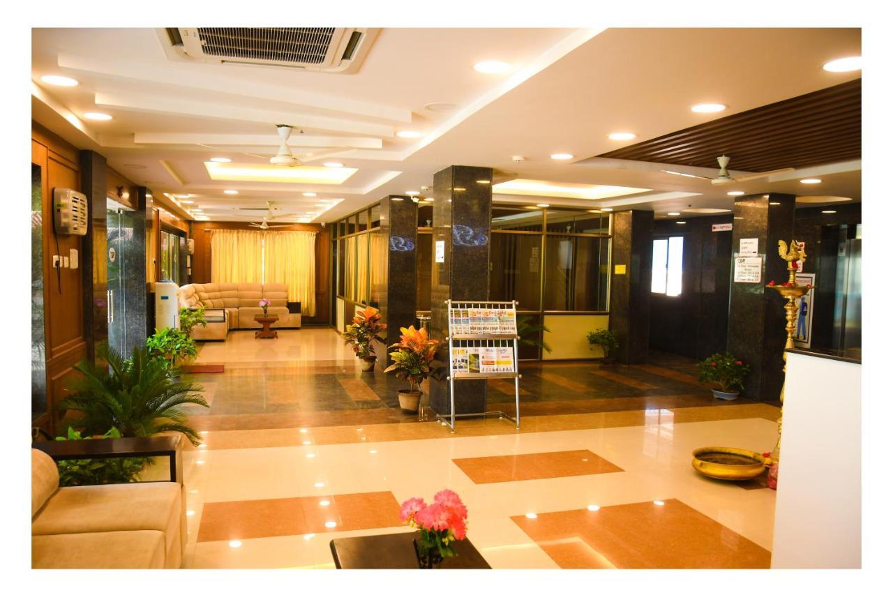 Hotel Sr Tiruchendur Tiruchchendūr Zewnętrze zdjęcie